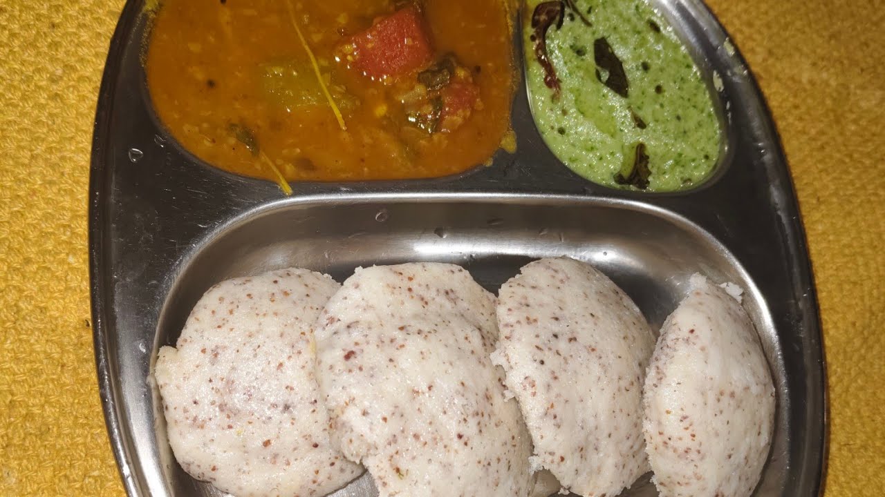 सकाळचा नाश्ता असो किंवा संध्याकाळची भूक – इडली सांबार चटणी म्हणजे परफेक्ट कॉम्बिनेशन ❤️