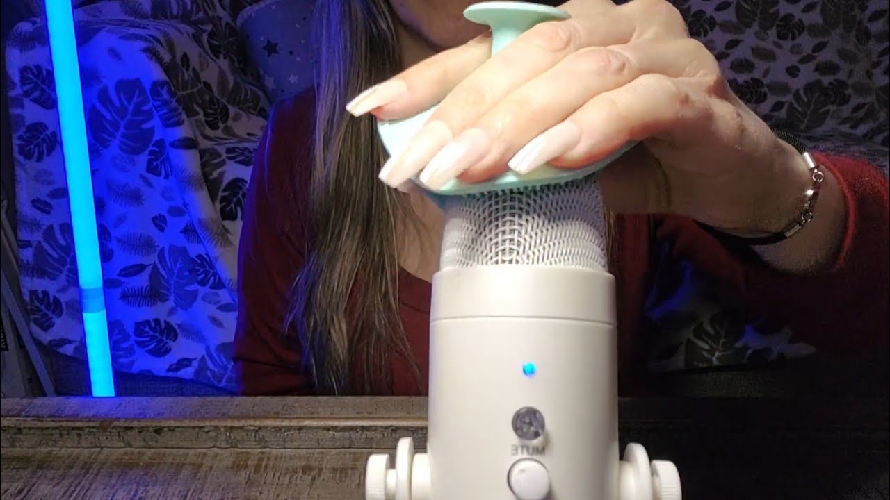 ASMR com coisinhas de bebê! Sono profundo!