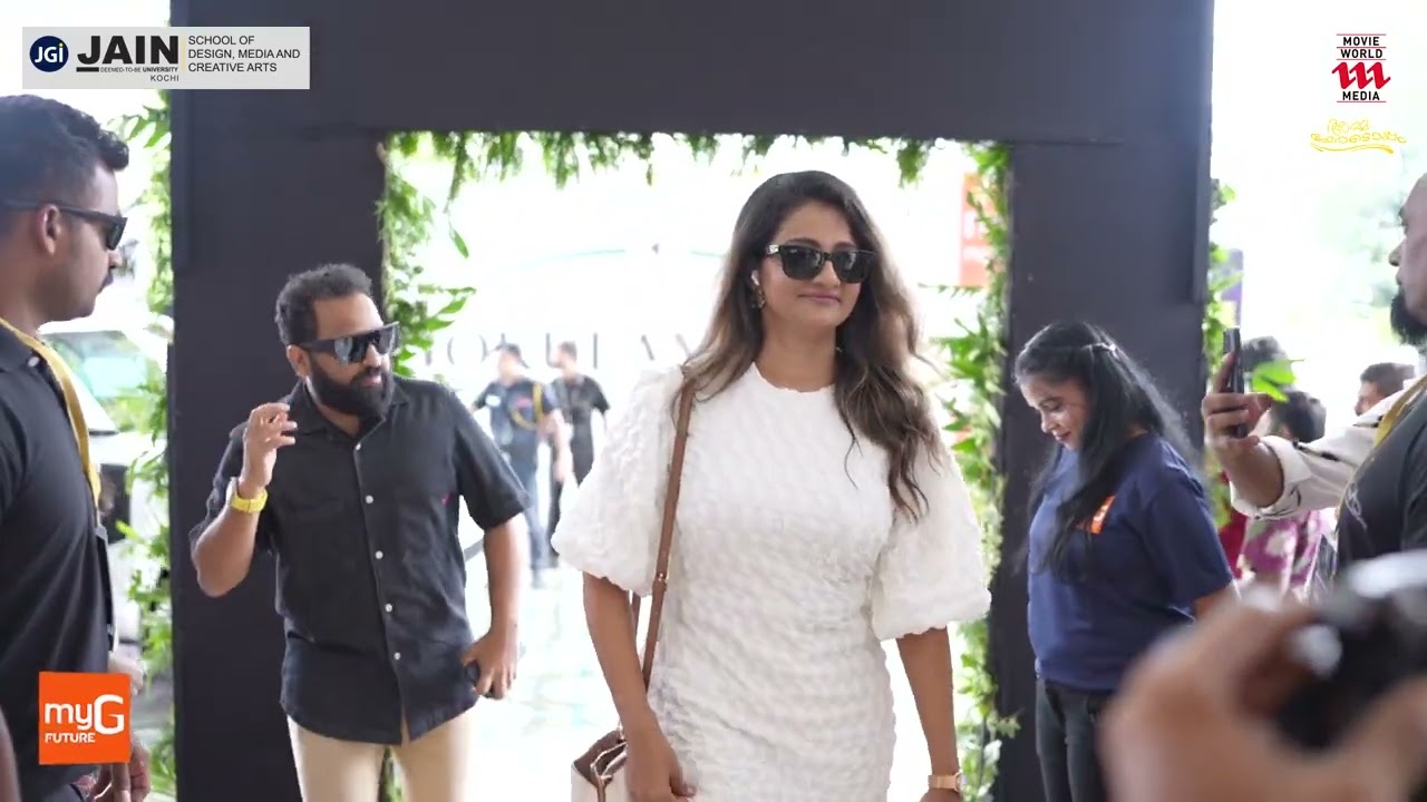 താര സുന്ദരിമാരുടെയും, സുന്ദരന്മാരുടെയും സംഘടന | Amma General Body Meeting 2024