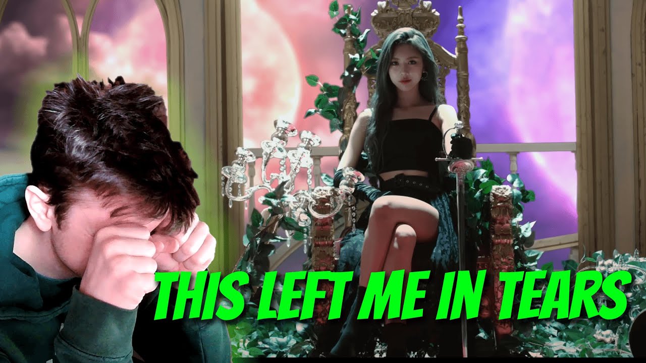 Dreamcatcher - Deja Vu MV (Guitarist Reaction)