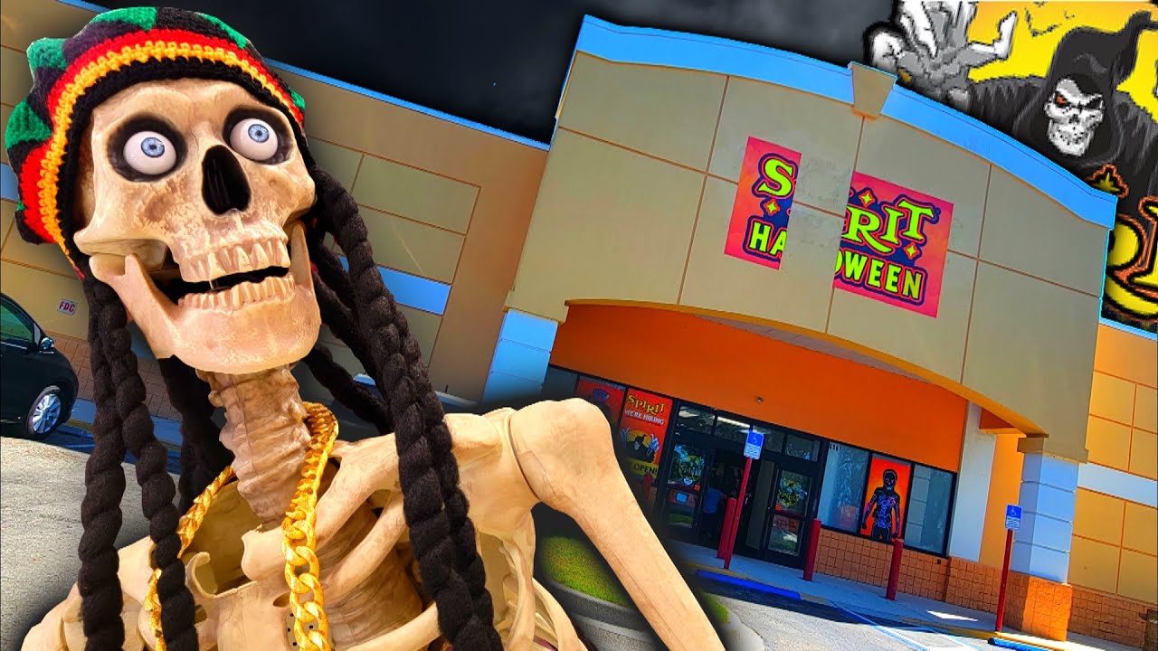 SPIRIT HALLOWEEN 2022 with REGGAE HAT GRIM INSIDE ABANDONED OFFICE DEPOT GAINESVILLE FLORIDA