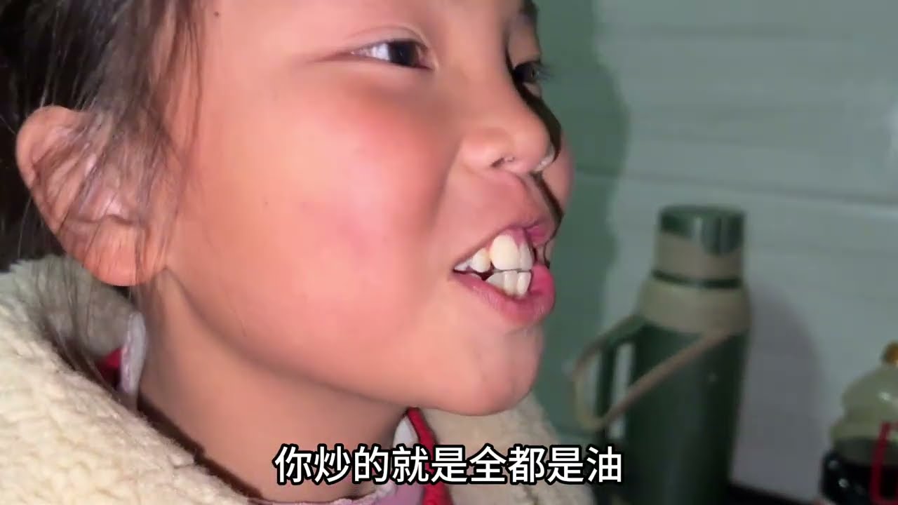 小妞读书每天8.30放学，说想爸爸做的蛋炒饭，安排！ ##抖音乡村生活家 #记录日常 #蛋炒饭