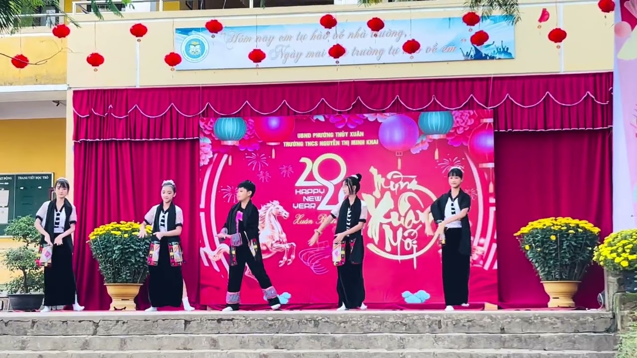 ngày 12 tháng 2, 2026