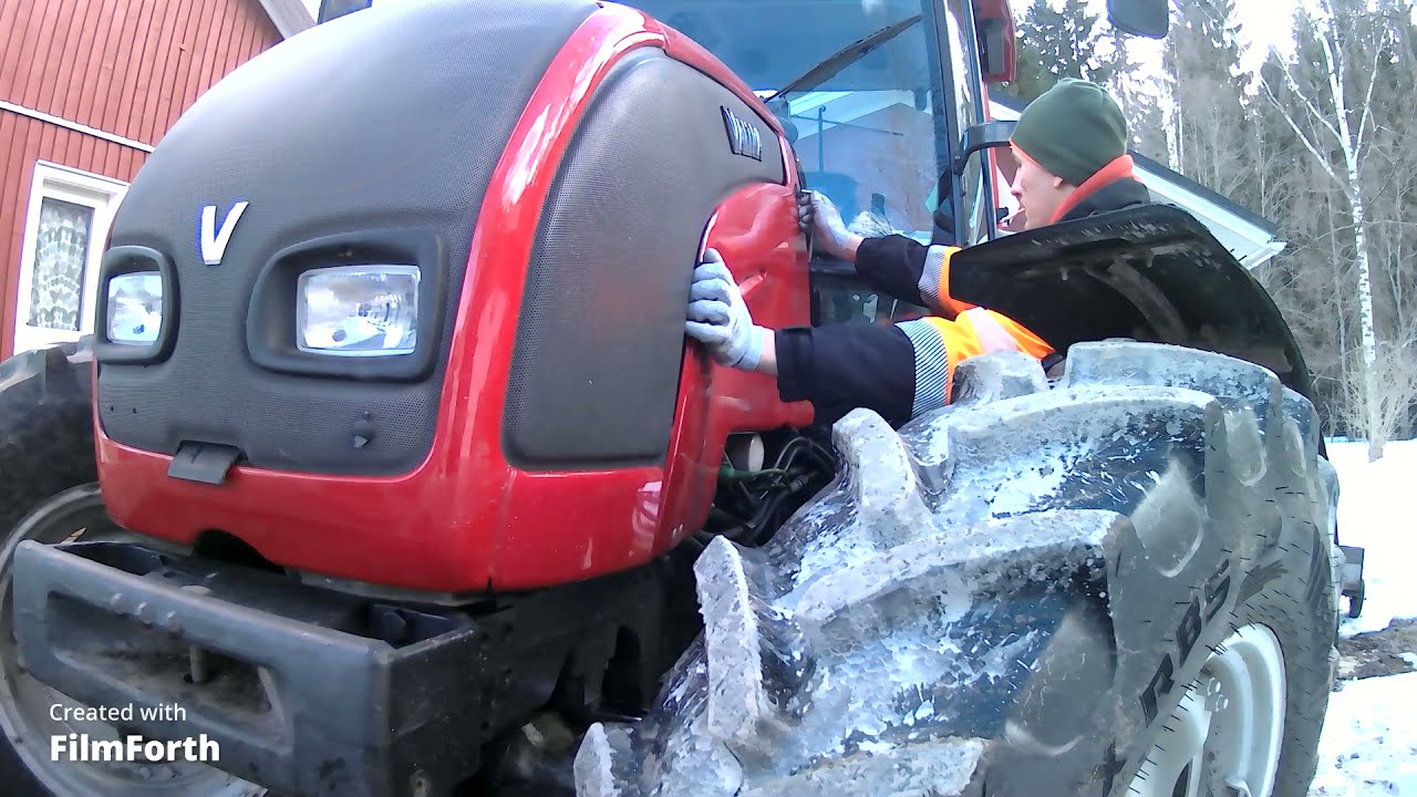 ÖLJYNVAIHTO VALTRA N91 HITECH FT. SERKKU/OIL CHANGE TO VALTRA N91 WITH MY COUSIN!