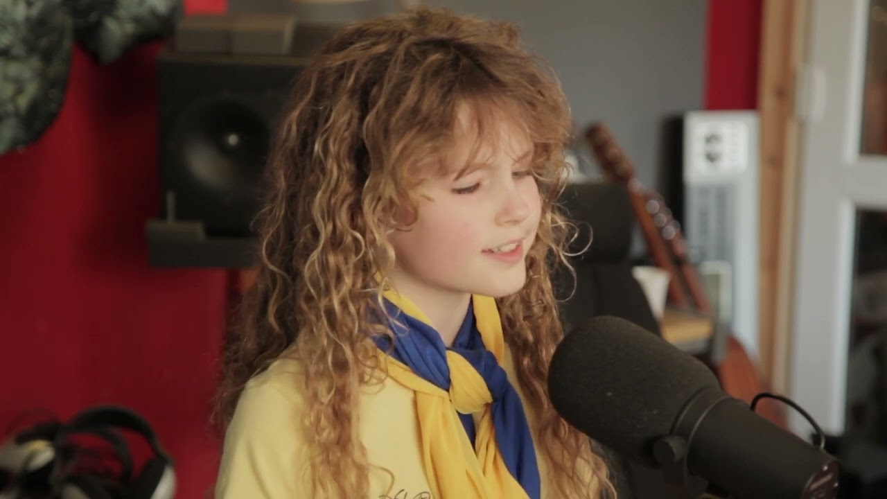 I Vow To Thee My Country - Amazing 9 year old Alicia Martin - Charity Single For Ukraine [OFFICIAL]