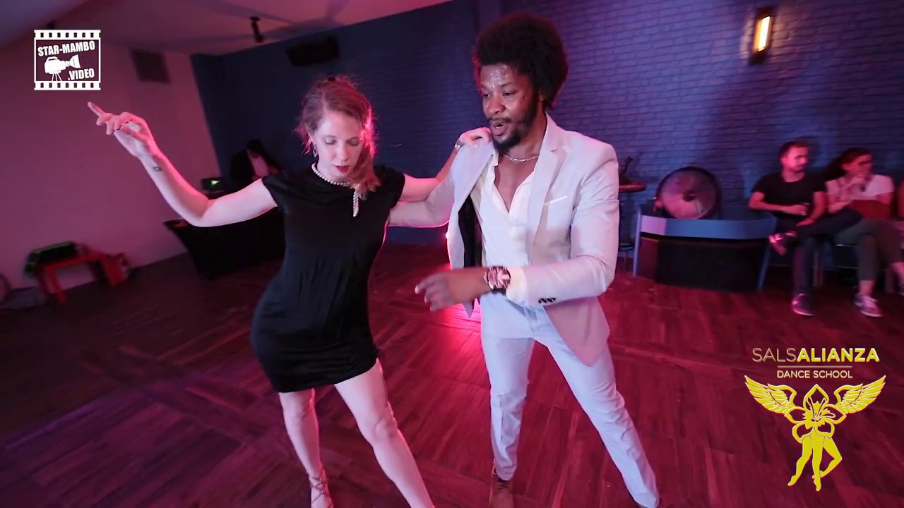 Terry SalAlianza & Kai - social dancing @ SalsAlianza Dance School