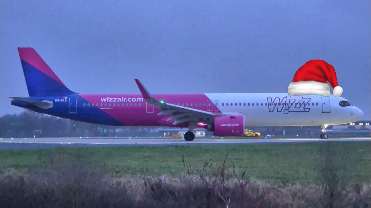 Christmas At Leeds Bradford Airport 🎄✈️ | Plane Spotting | 23/12/25