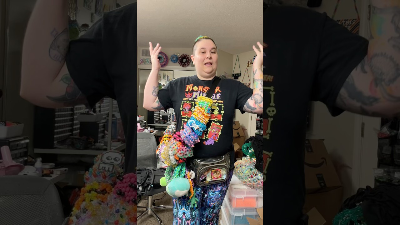 how to carry a lot of kandi at festivals! #kandi