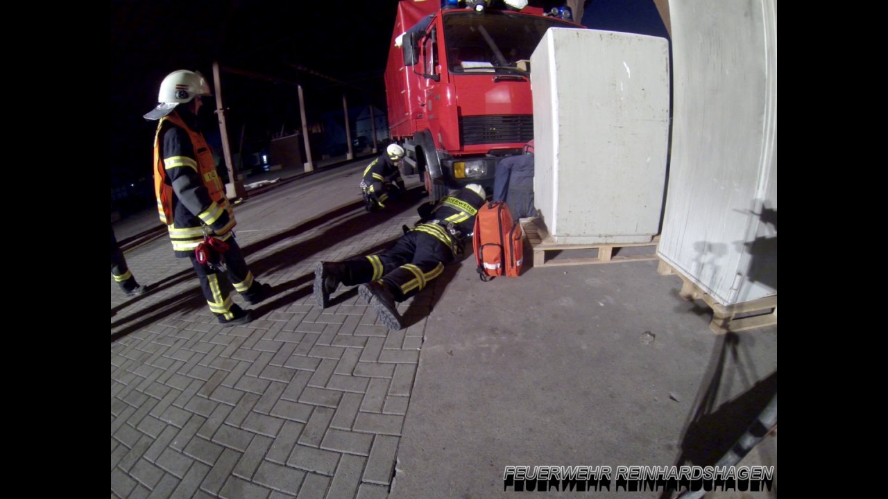 Übung Technische Hilfe / LKW Unfall Klemm / Feuerwehr Reinhardshagen