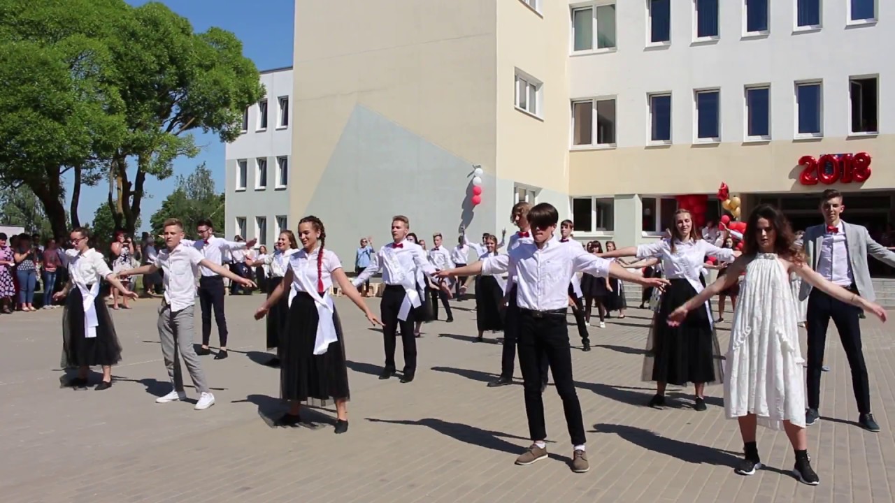 Флешмоб выпускников 2018