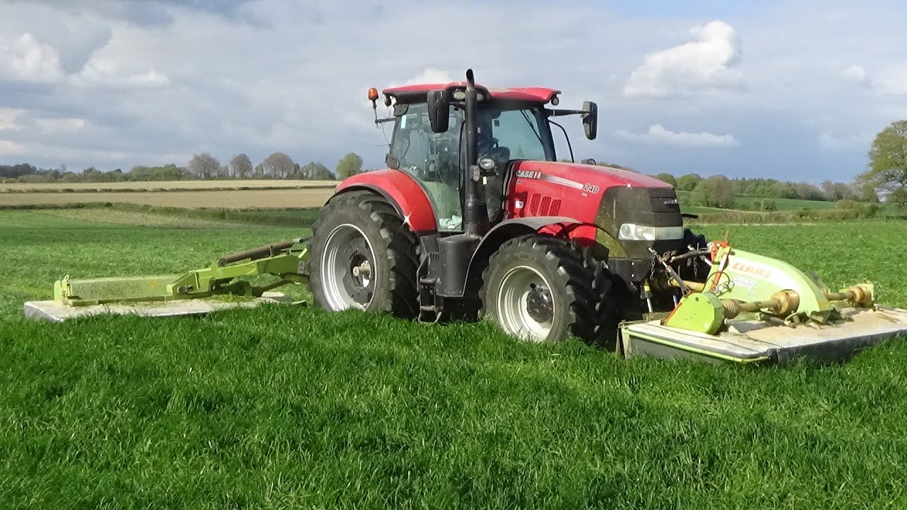 Silage 2022 - Mowing for Silage with Case IH Puma 240 & Claas Triples