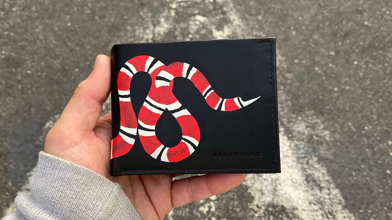 HOW TO MAKE A GUCCI WALLET FOR $12!!!!! (GIVEAWAY)