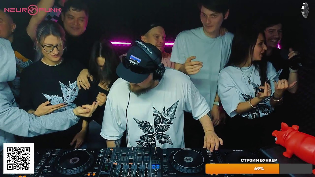 XX Bass vs. Academy LIVE