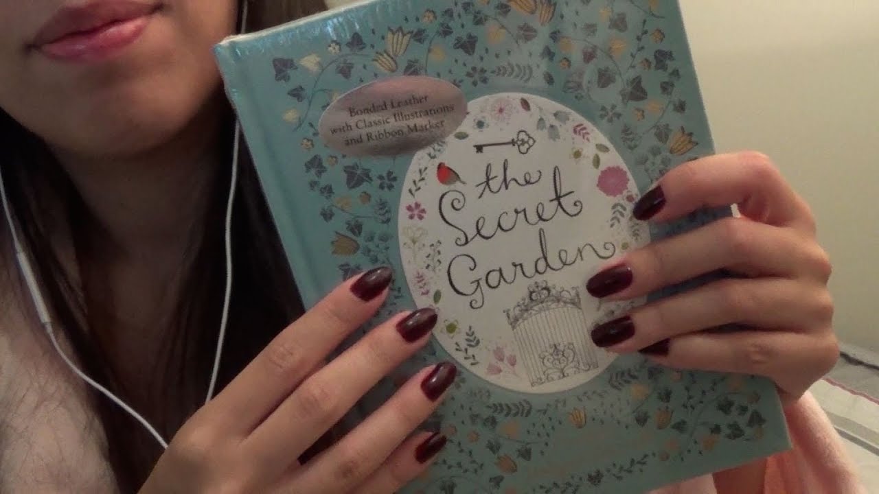 ASMR (português): um quase unboxing de livros / soft spoken