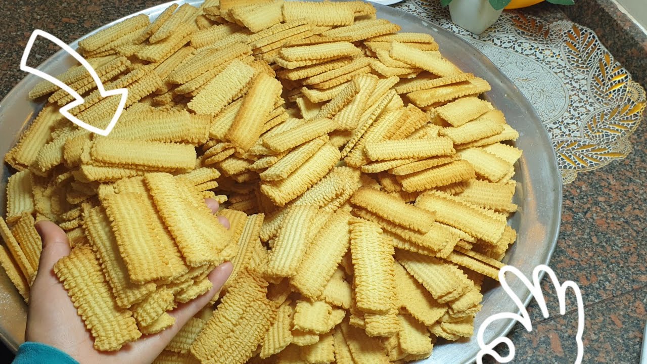 بسكوت النشادر ❓بسكوت التوفير 🚫الكيلو يطلع اربعة كيلو من البسكوت ❓ولا يقطع من المكنة ولا يفرش منك