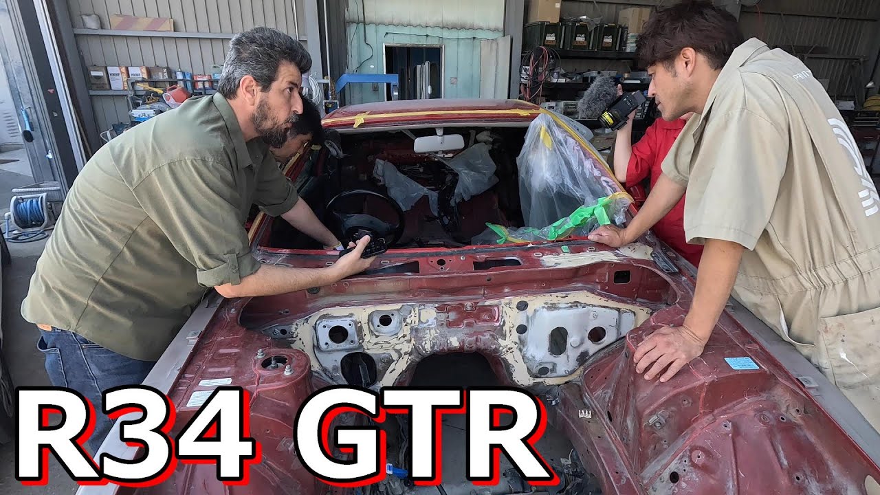 大富豪のドバイから来た、赤いR34GTR！前編