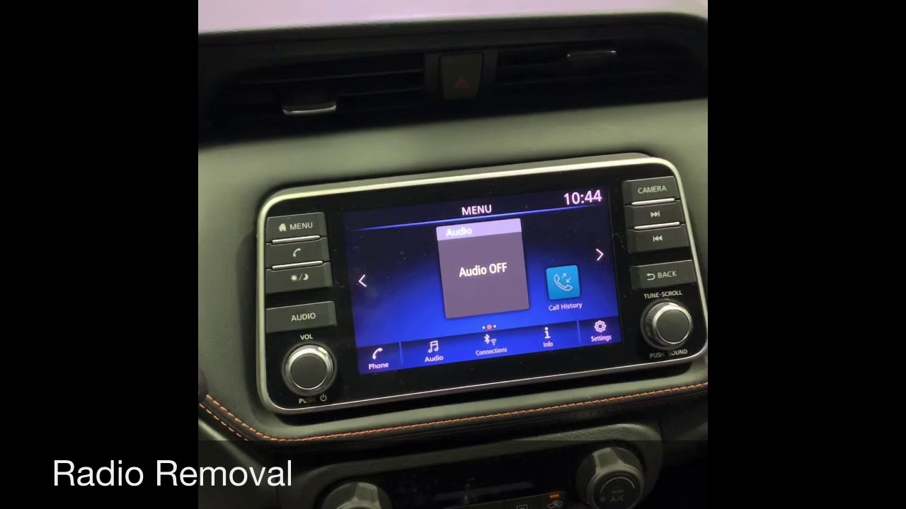 2018 Nissan Kicks Radio Removal