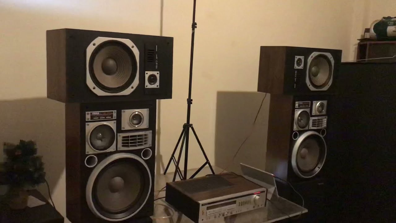 Kenwood KR-770 YAMAHA NS-7171-PIONEER CS-522 Arabic mist