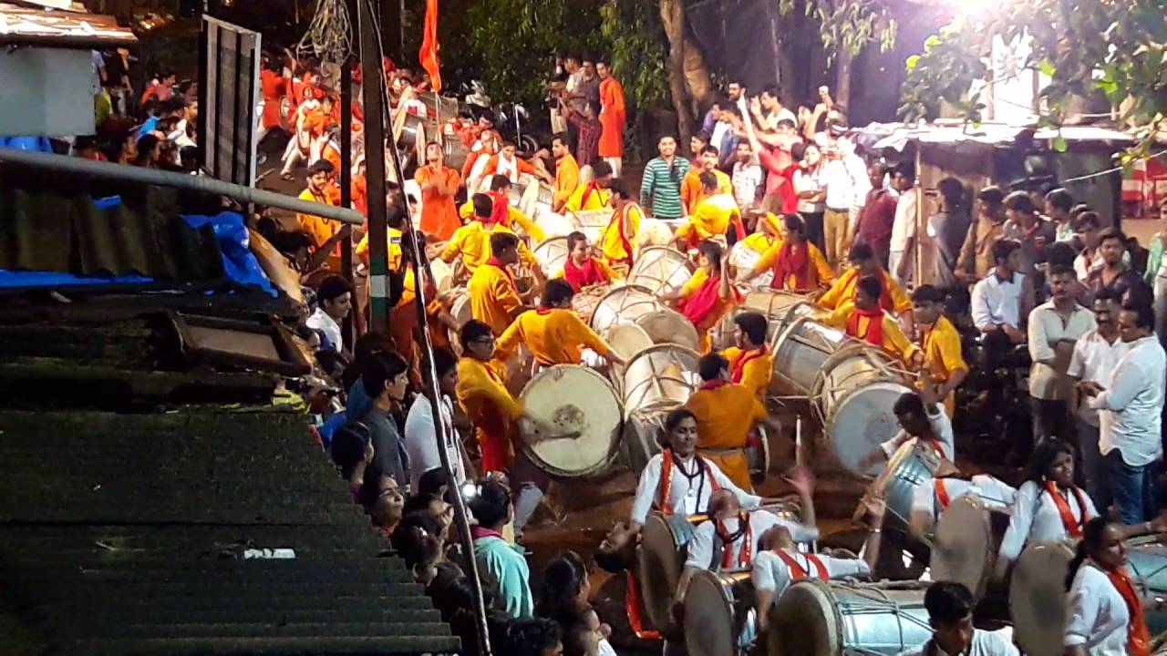 महावादन 120 ढोल न 30 ताशा. देवीचौक चा राजा, डोंबिवली
