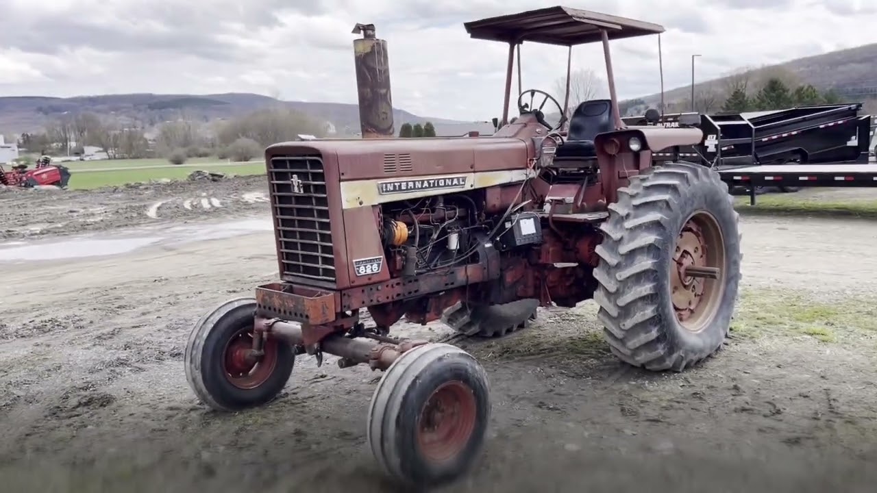 Farmall 826 HYDRO & 856