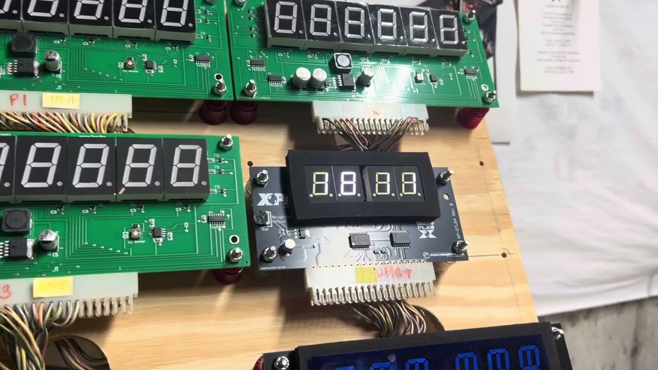 Дисплеи Gottlieb Eclipse System 80 — Serious Carnage