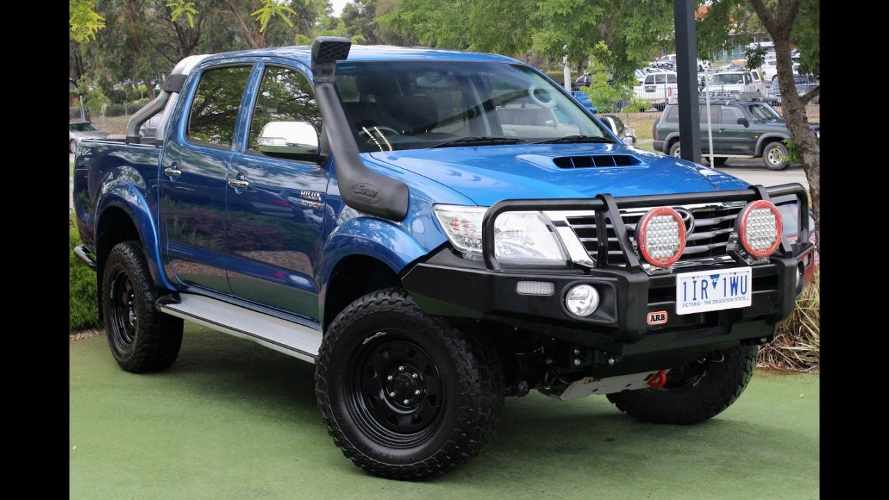 B5927 - 2014 Toyota Hilux SR5 Auto 4x4 MY14 Walkaround Video