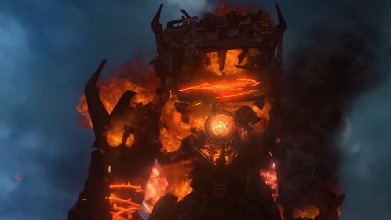 W.A.Y.G.O.F.T React Mi-Noo as Watchman of Doom 