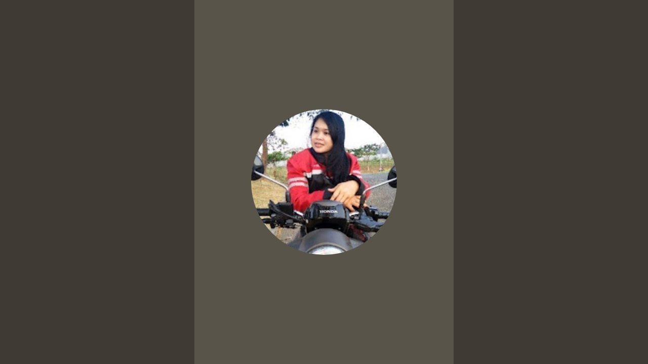 RIBKA CHANNEL sedang  buat sambal matah