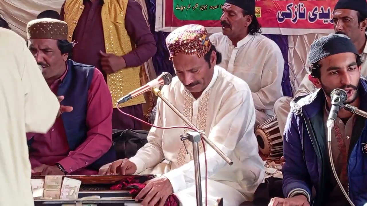 عرس مبارک خواجہ اجمیر شریف کا محفل سما جاری ہے اصغر اخلاق قوالی پیش کر رہے ہیں ایک بار سن لائک کریں