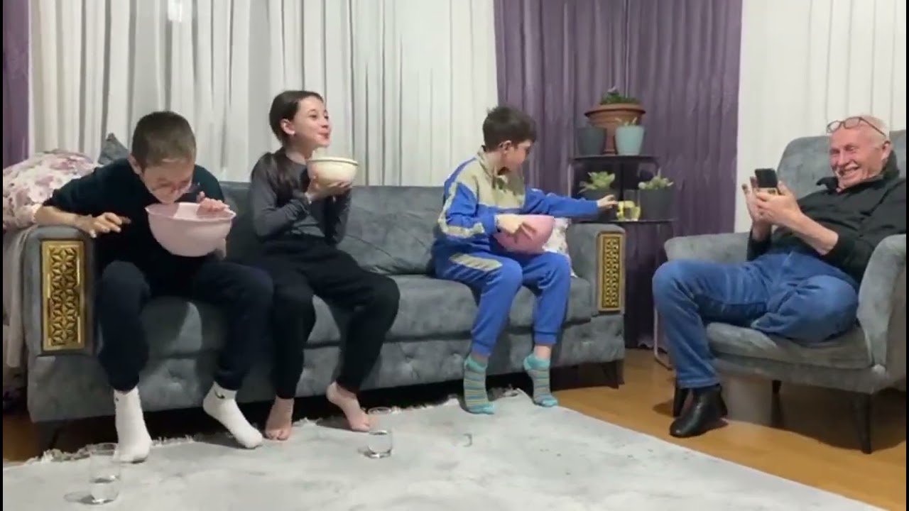 Dedem ve anneanneme markaları okuttuk