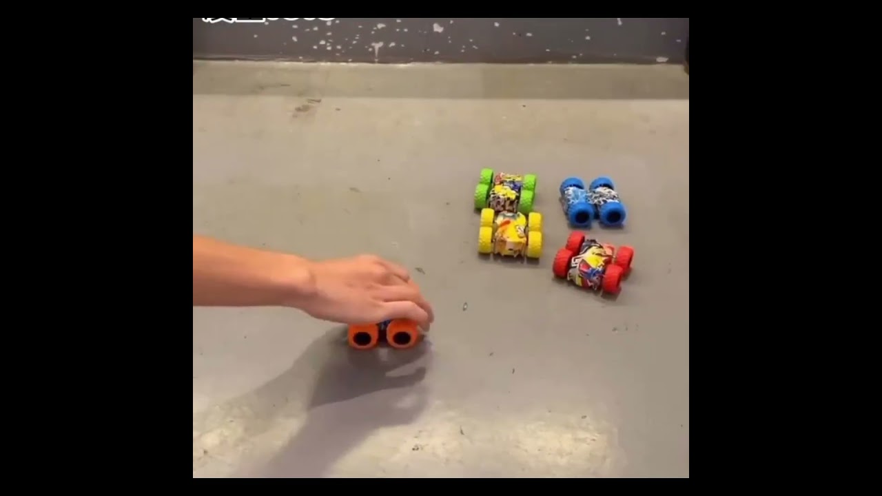 Climbing Flipping Double-sided Inertia Car Stunt 360&deg; Flip Child's Puzzle Toys
