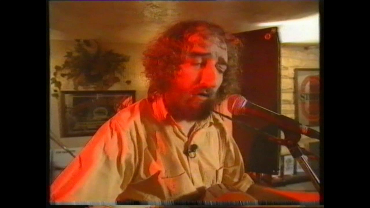 Vin Garbutt at The Angel Loftus