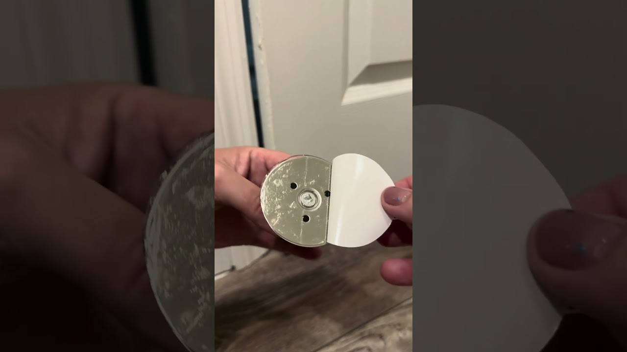 Magnetic door stop