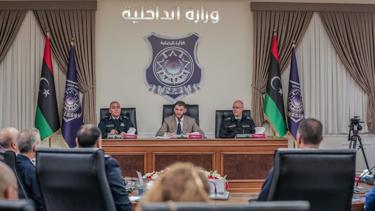 وزير الداخلية المكلف يجتمع بسفارات أوروبية وإفريقية ومنظمات دولية لبحث ملف الهجرة غير الشرعية