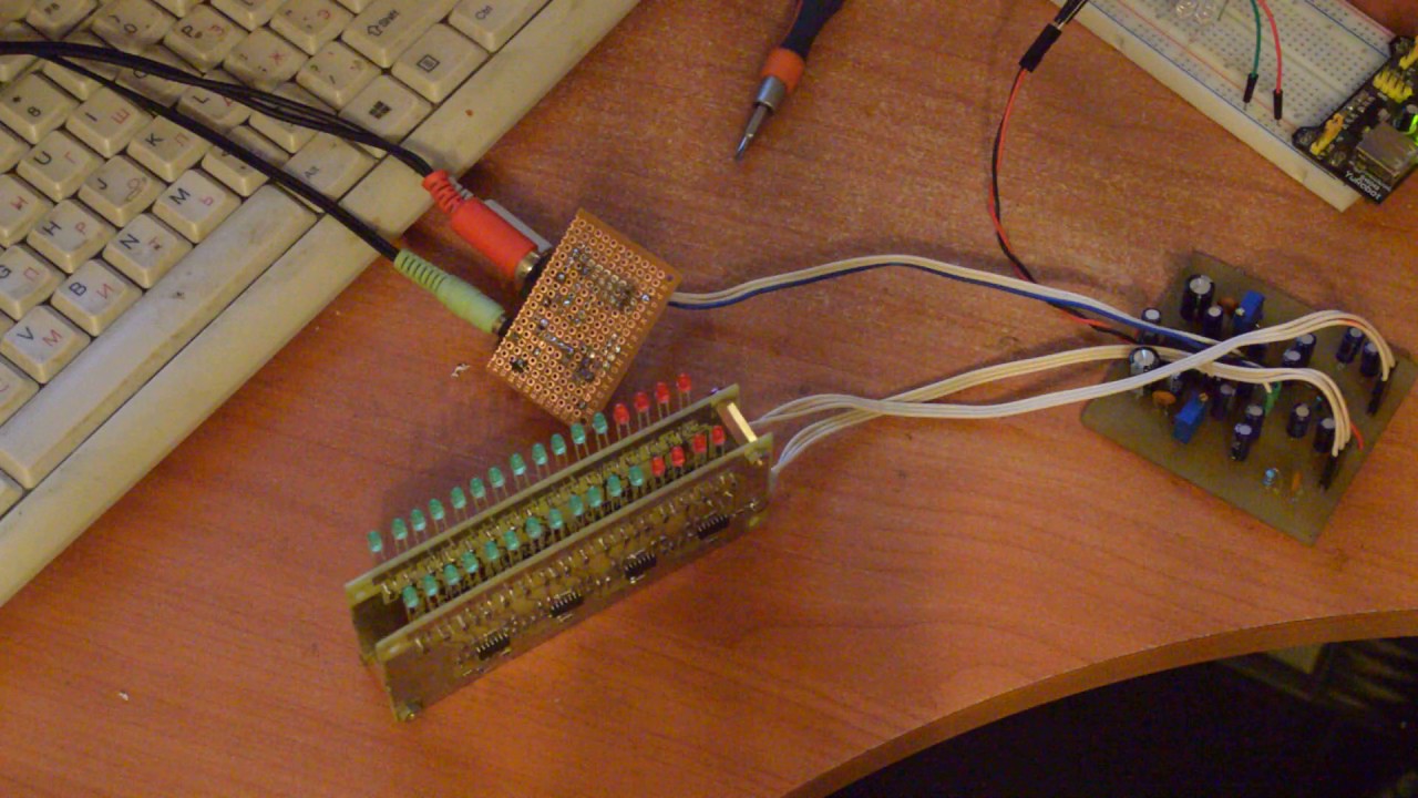 Индикатор уровня сигнала (VU meter) на LM324 + AD8307