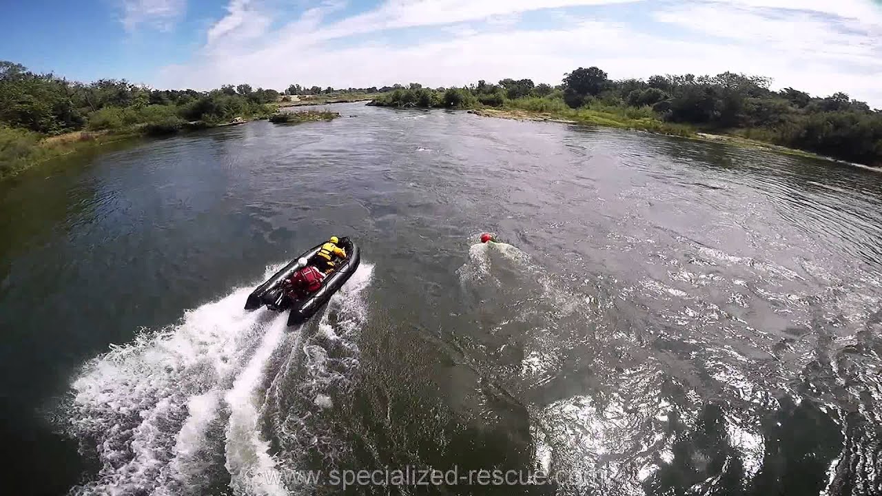 SWIFTWATER RESCUE BOAT OPERATIONS