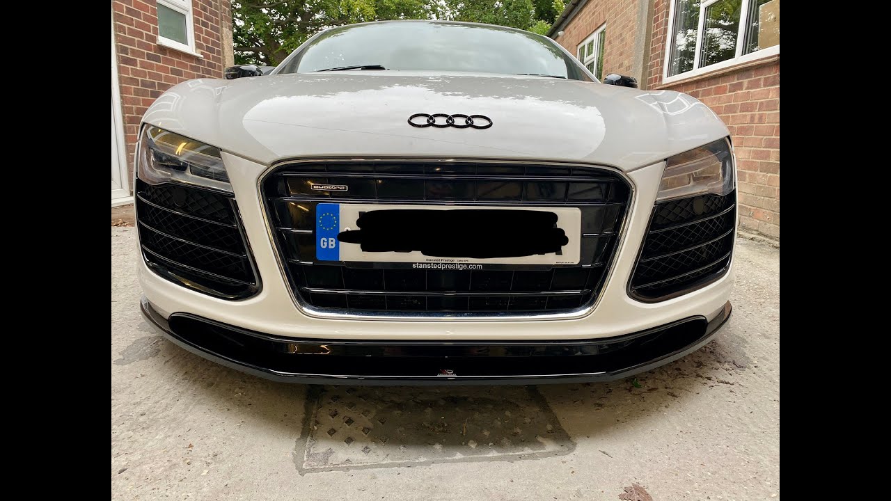 AUDI R8 Front bumper