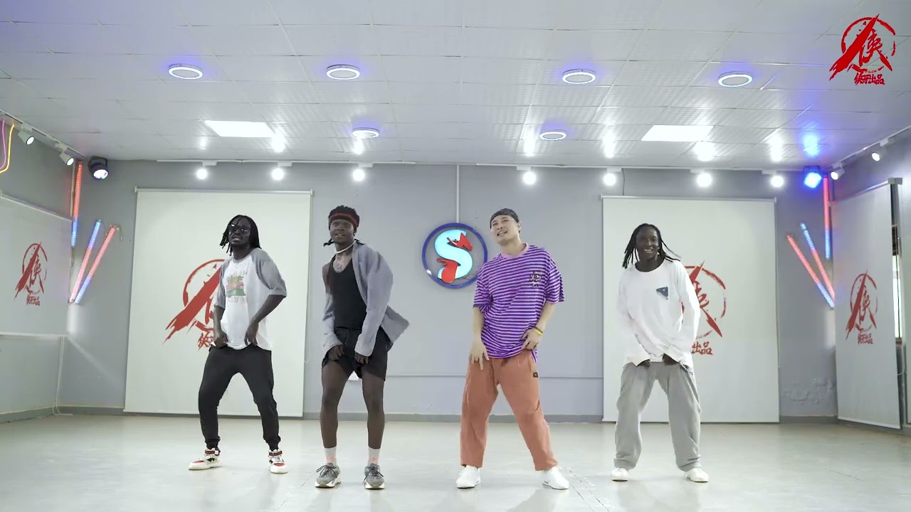 [Beginners Dance Workout] Linkin Park   In The End|Sino Afro Dance Workout|Easy Dance Fitness，Zumba