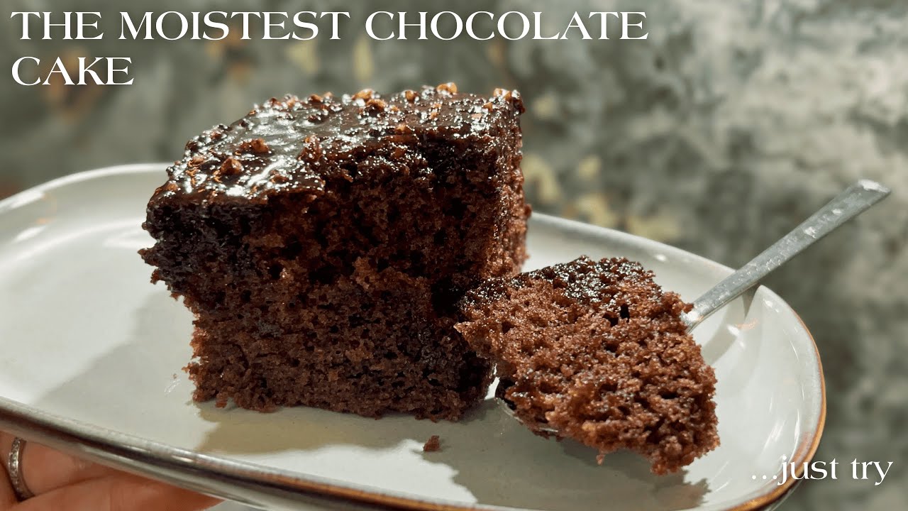 THE MOISTEST CHOCOLATE CAKE | SO EASY TO COOK | DARIYVLOGS