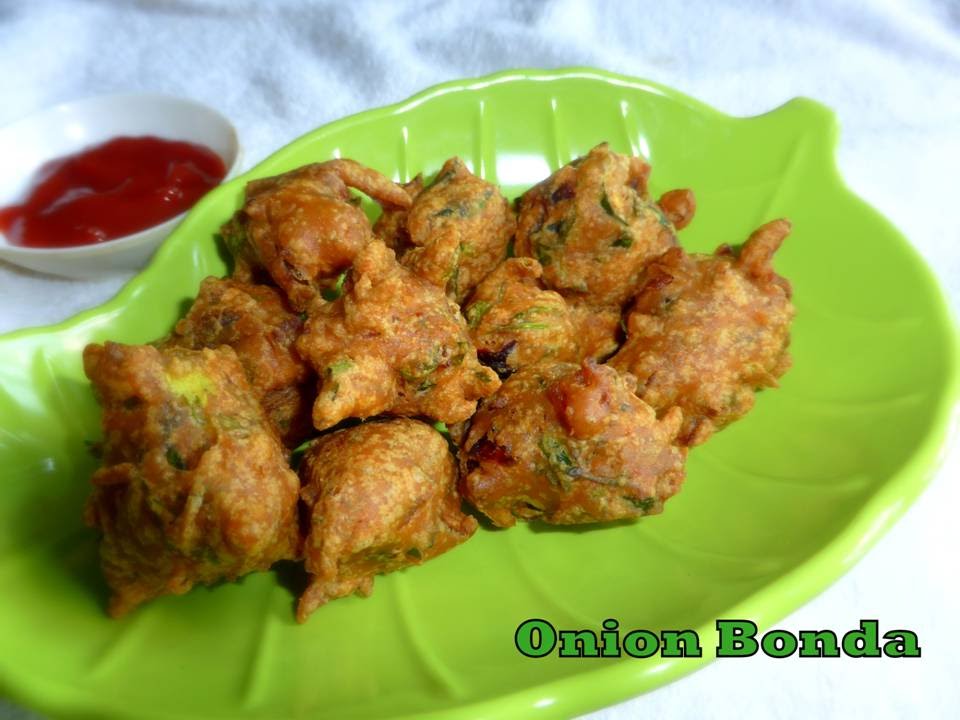 Onion bonda -  perfect crispy evening snack | deespkitchen