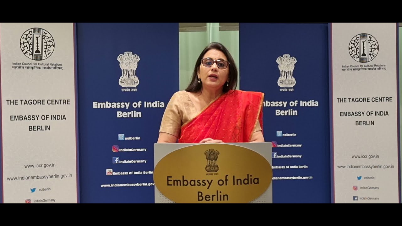 Ms. Malathi Rao Vadapalli addresses the conference 