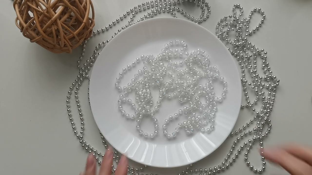RELAXING VIDEO. BEAD SOUND