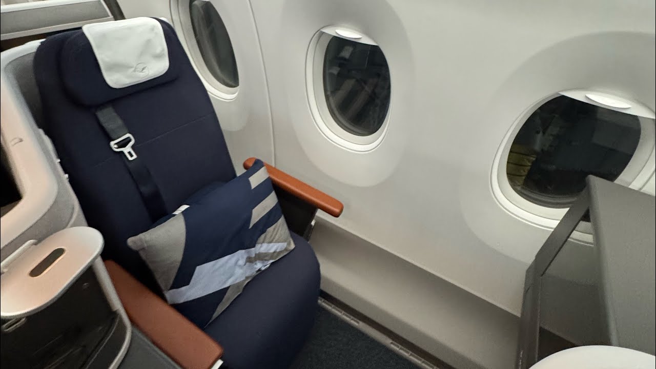 Lufthansa A350 Allegris Business Class - Chicago to Munich - 70k Air Canada Aeroplan miles