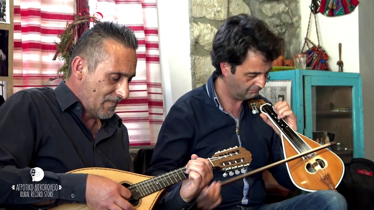 ΤΗ ΜΑΝΑ ΜΟΥ ΤΗΝ ΑΓΑΠΩ (ΣΥΡΤΑ) - ΓΙΩΡΓΗΣ ΒΡΕΝΤΖΟΣ (ΚΑΤΗΣ) | Official Video Clip © 2020