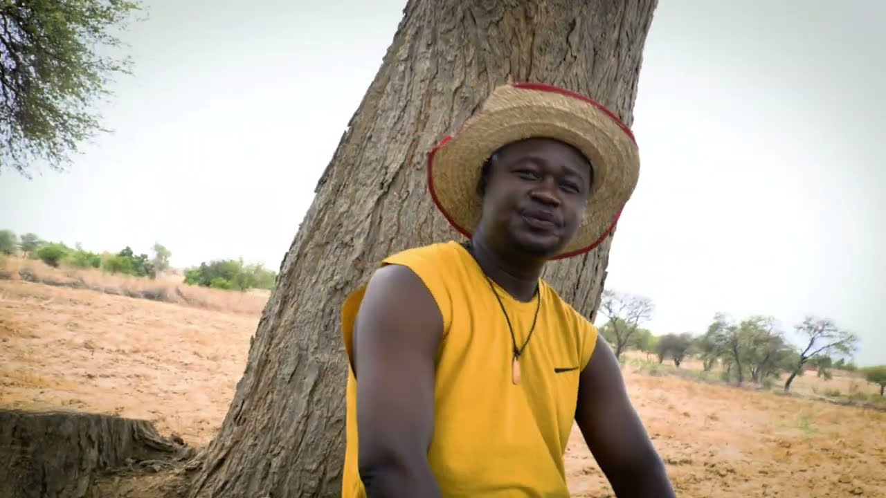 HONO SOLO - PAYSANNE ( Clip officiel ) 