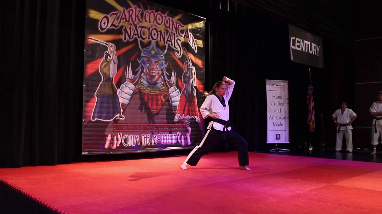 OMN16 Jacqueline Schmidt Womens BB Trad Forms