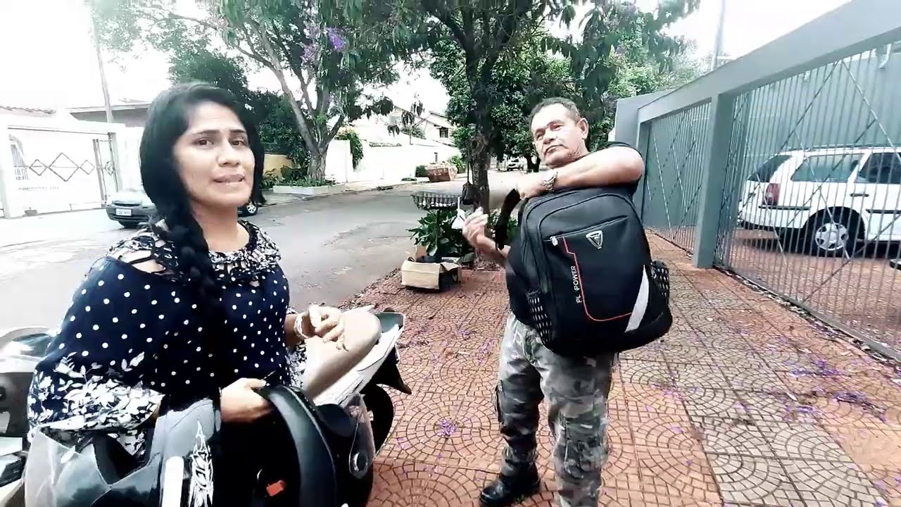 Honda Biz: Dicas para iniciantes andando de BIZ com garupa