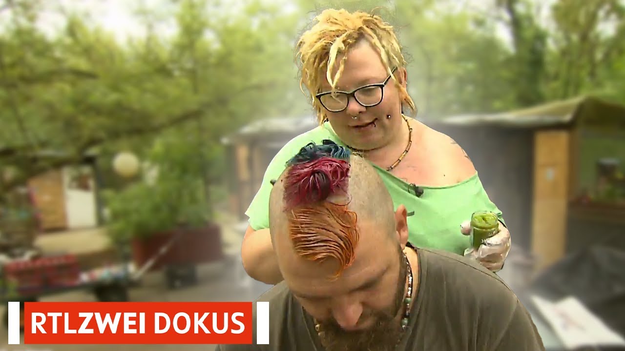 Bunte Haare & gro&szlig;e Pl&auml;ne: Die Punker packen aus! ✂️| Hartz, Rot, Gold | RTLZWEI Dokus #81