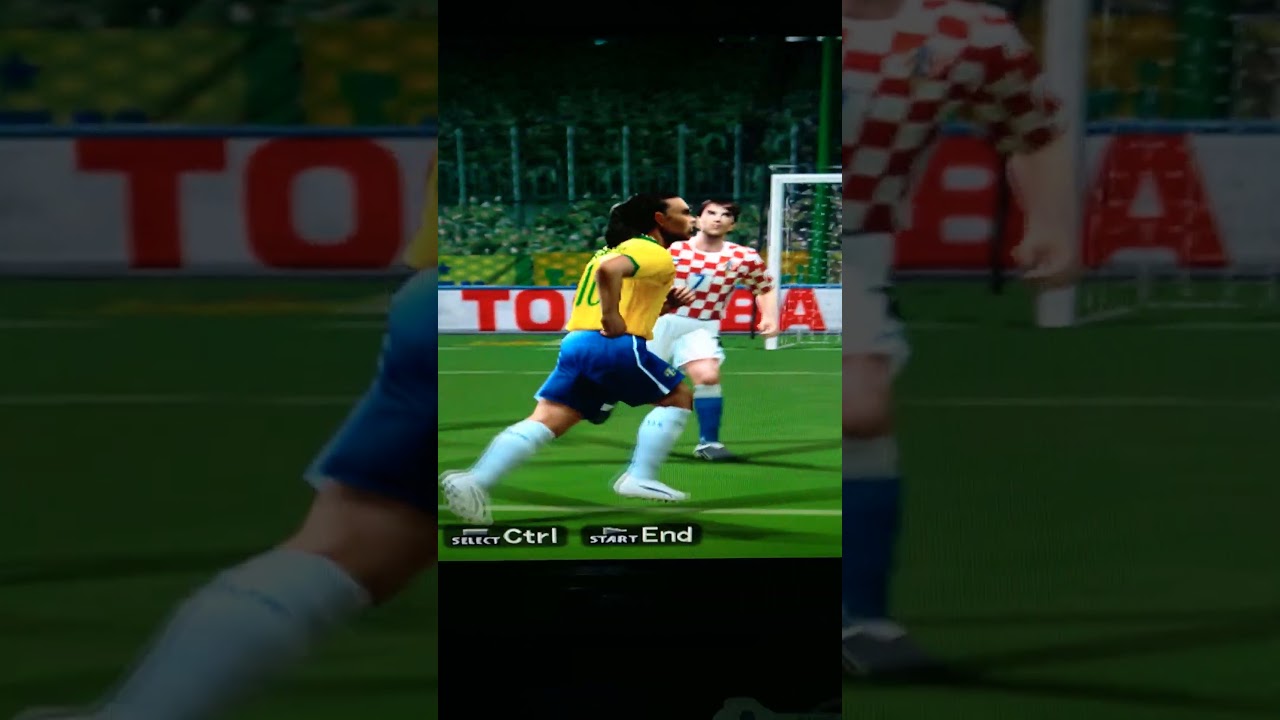 World Soccer Winning Eleven 10 Original Season 2006 - Ronaldinho Ga&uacute;cho #ps2 #we10 #ronaldinho
