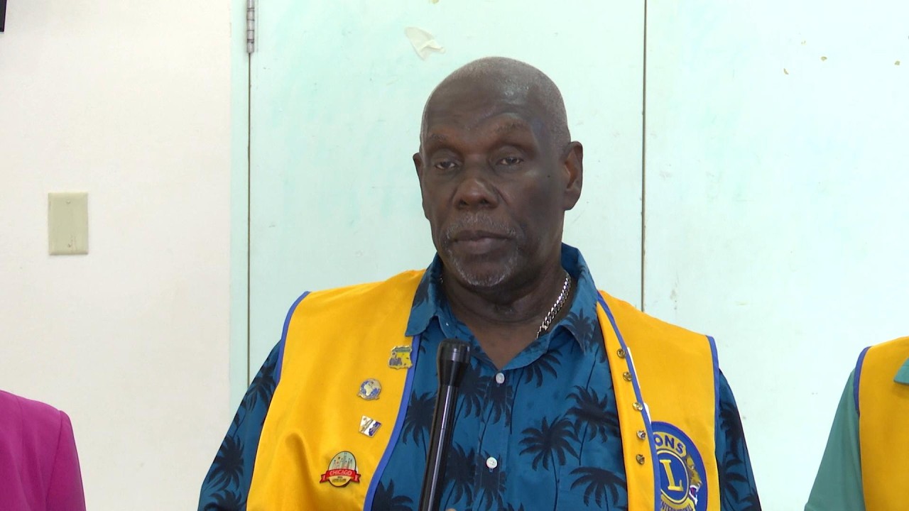 Умер комментатор крикета Луис Линтон.